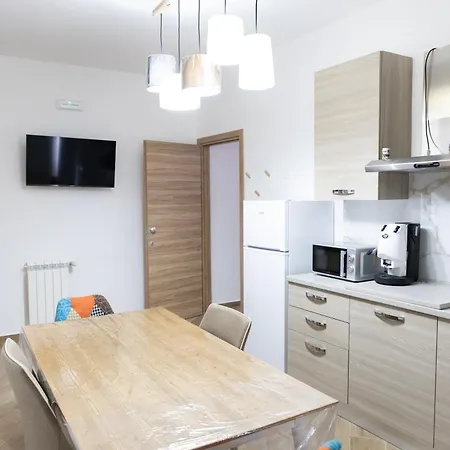 Bed & Breakfast Adagos 3*